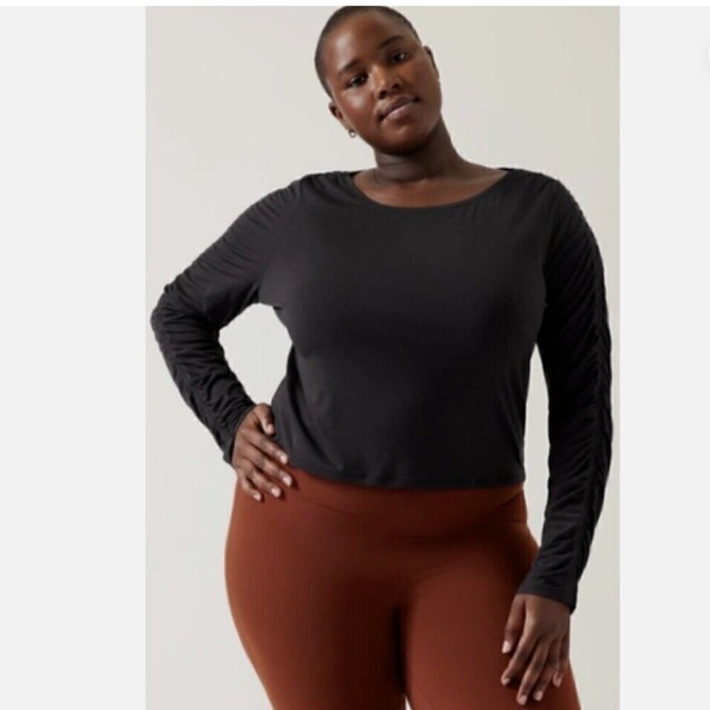 ATHLETA All Around Ruched Top Size 3X Black Long Sleeve NWT Slimming MSRP $75
